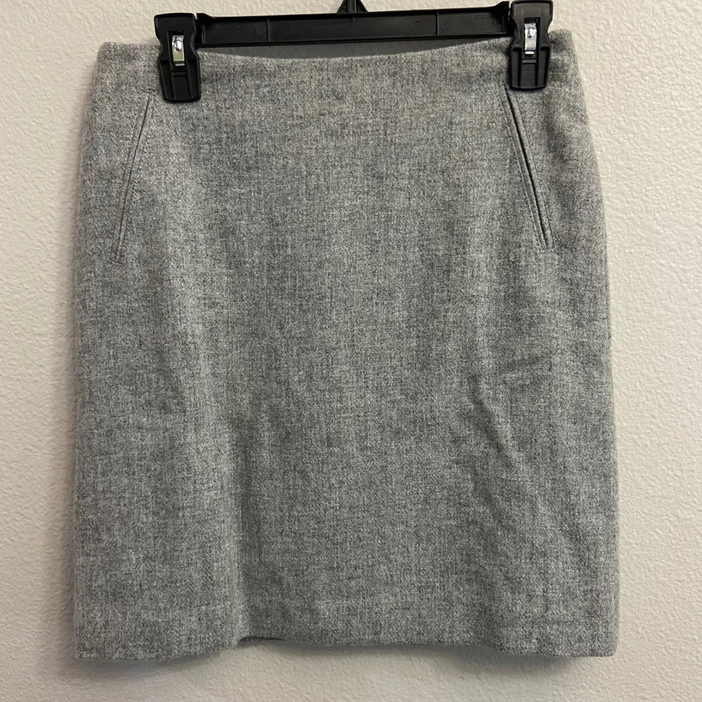 Talbots Women's 2P Gray Wool‎ Blend A Line Skirt Career Business Casual Size 2P
